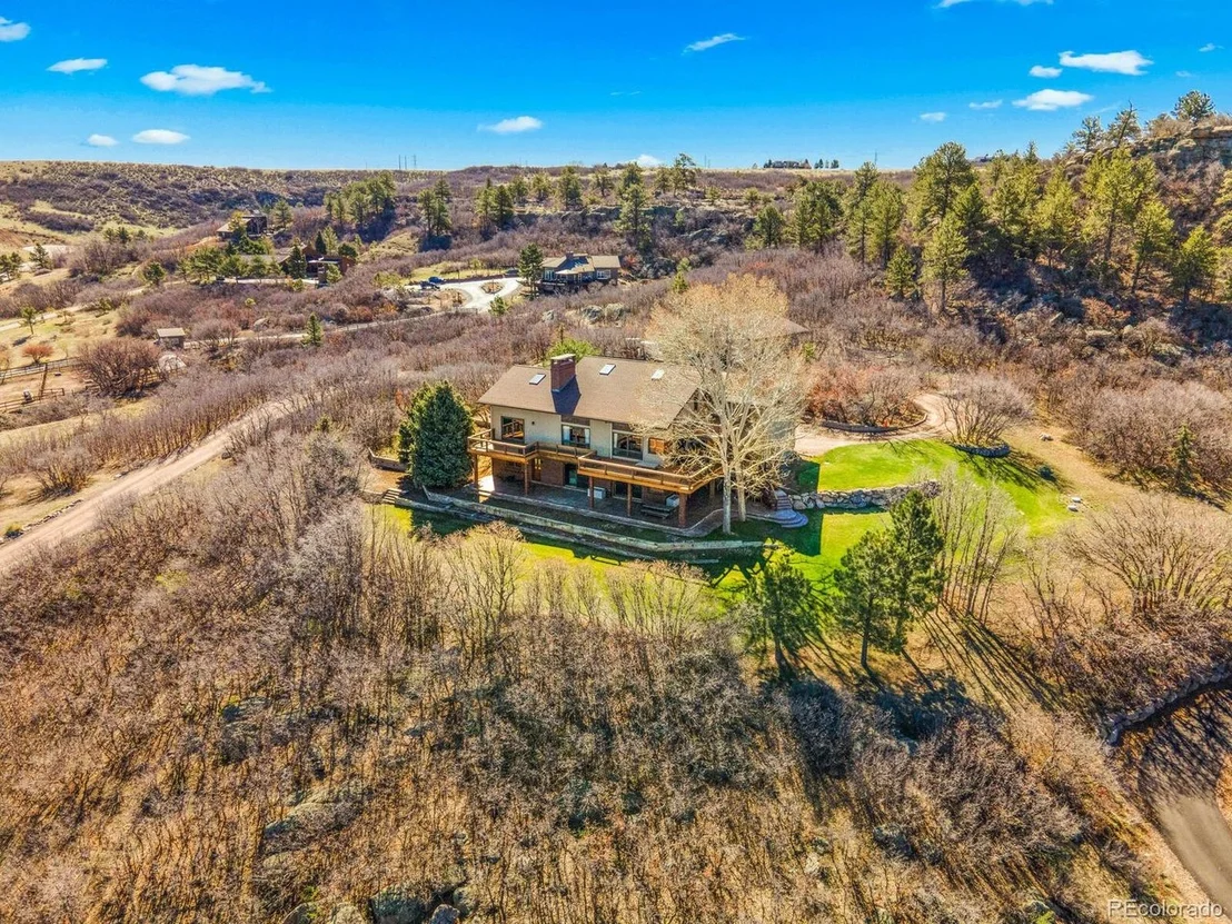 Photo of 836 Valley Rd