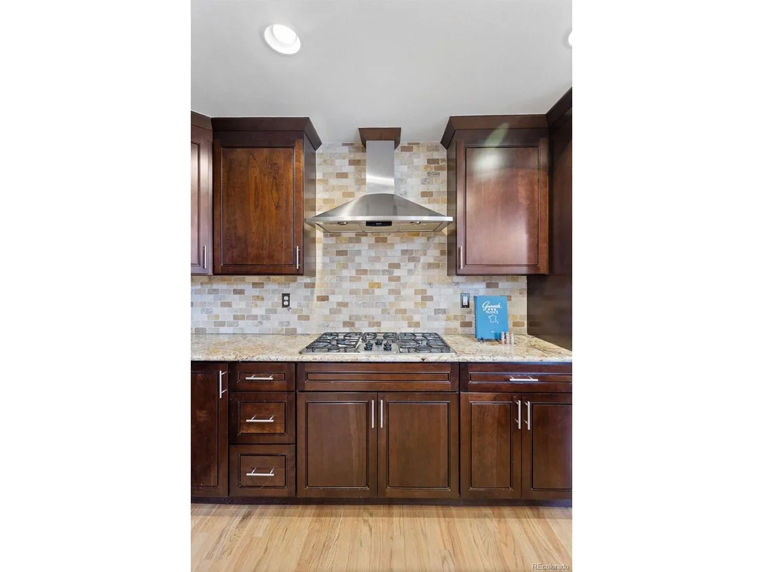 Photo of 6681 Secrest Cir