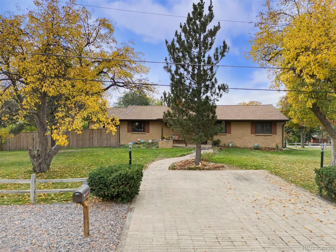 Photo of 8890 W 73rd Pl