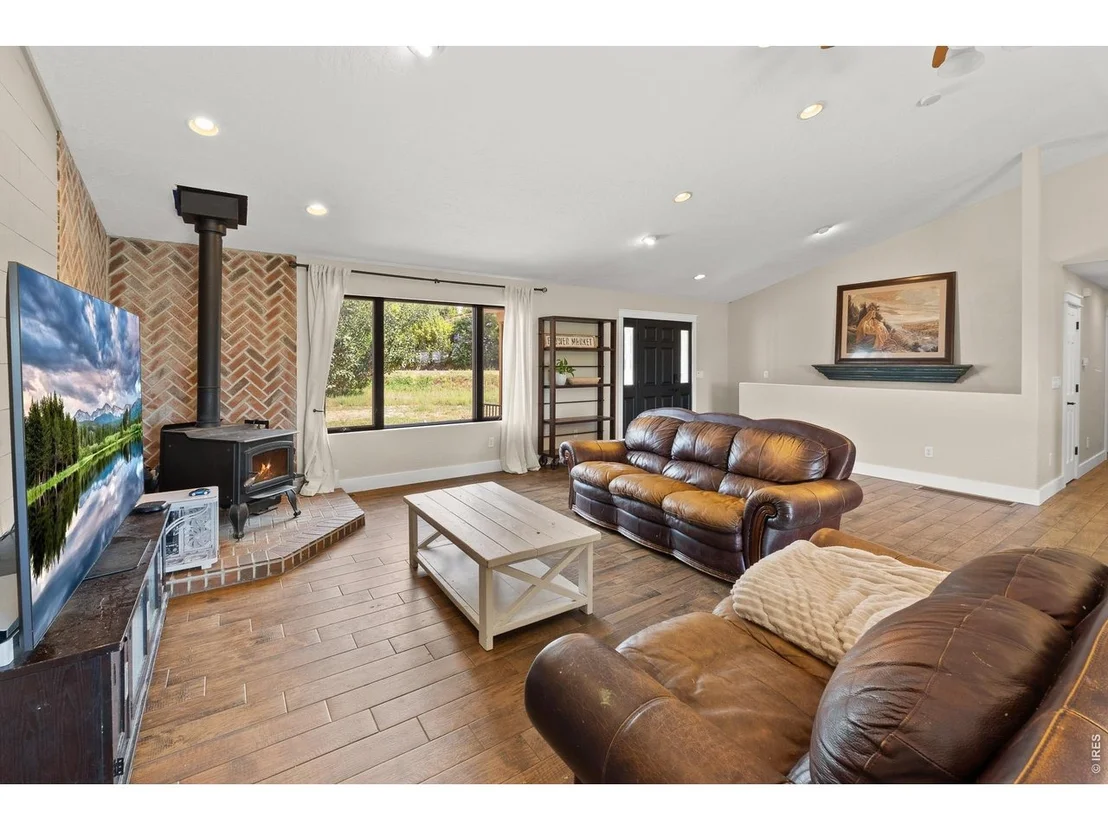Photo of 31091 County Road 41