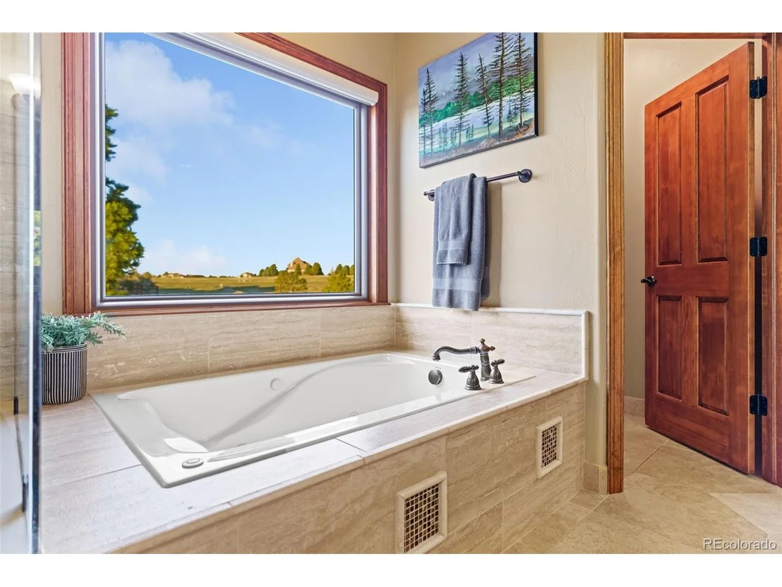 Photo of 47375 Conifer Cir