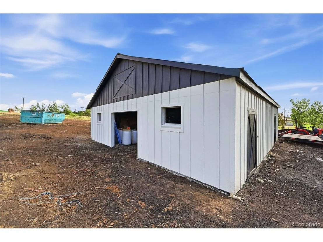 Photo of 434 County Road 16 1/2