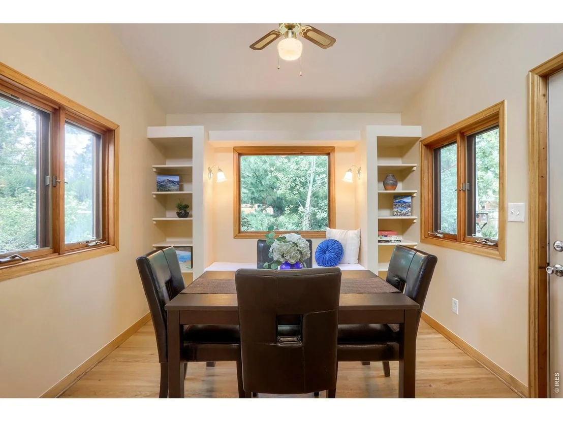 Photo of 2445 Forest Ave