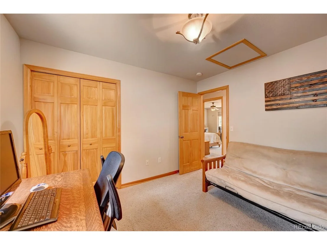 Photo of 111 Mount Evans Dr
