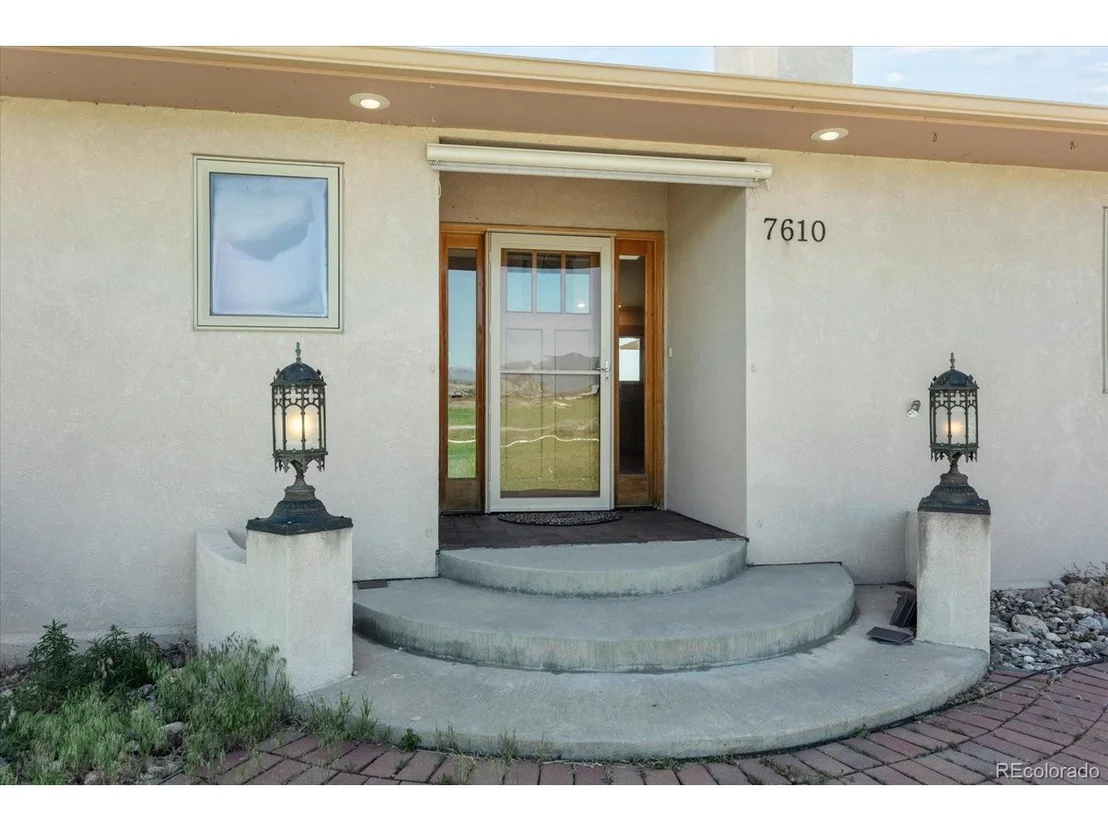 Photo of 7610 Meadowlark Ln