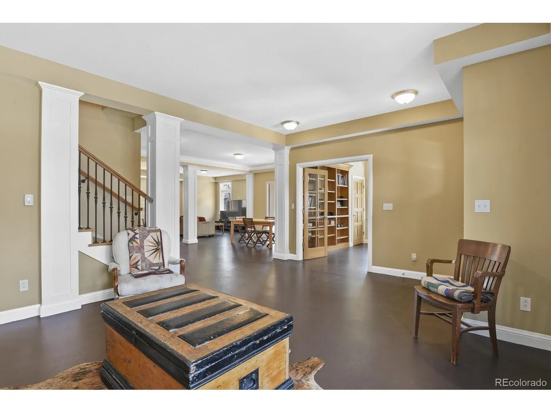 Photo of 220 Pawnee Dr
