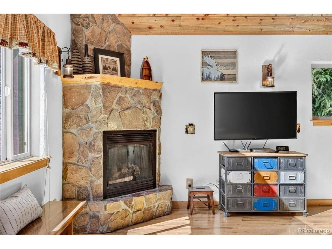 Photo of 255 Bum Dr