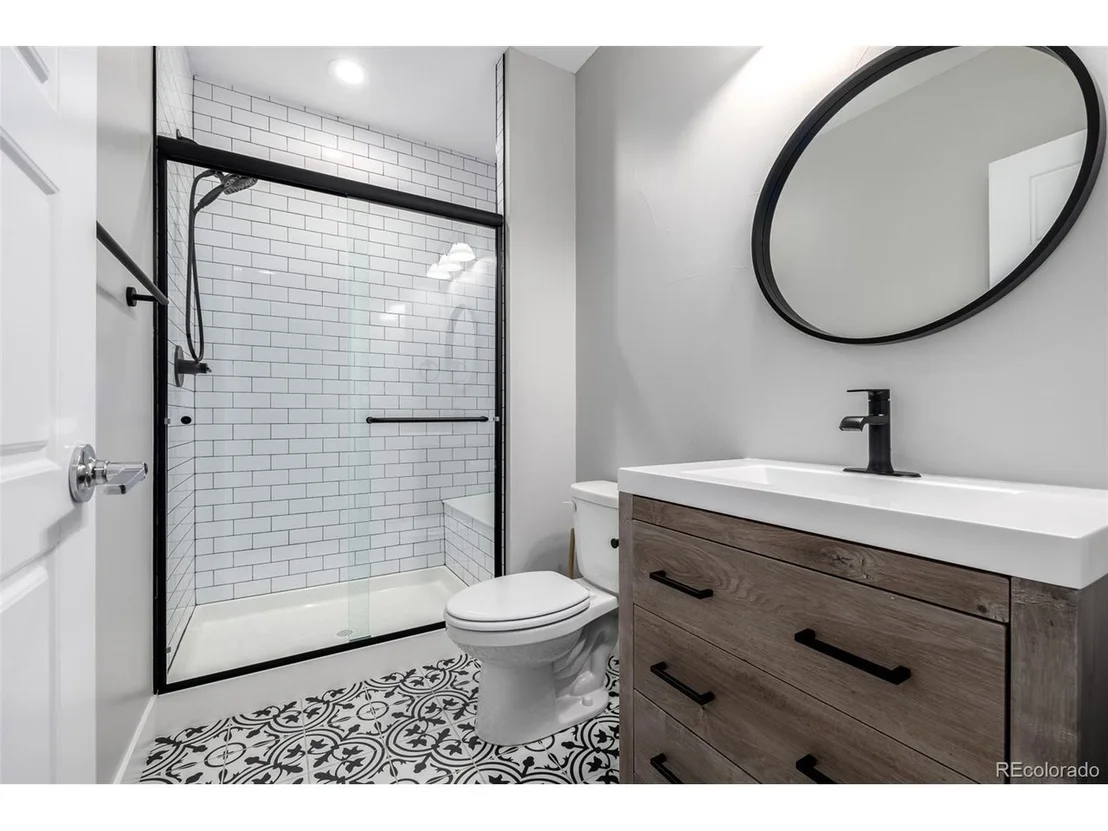 Photo of 1815 W 66th Ave