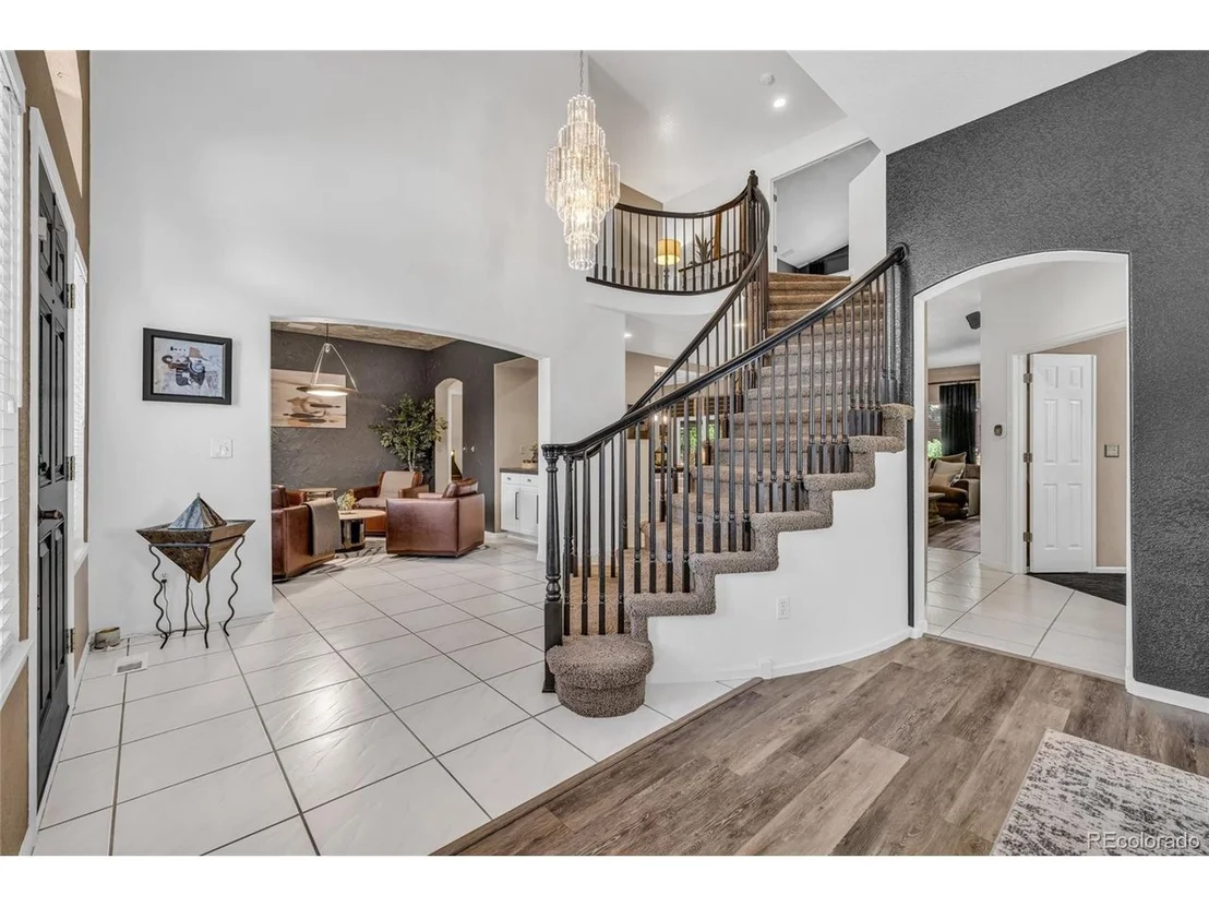 Photo of 9856 Glenstone Trl