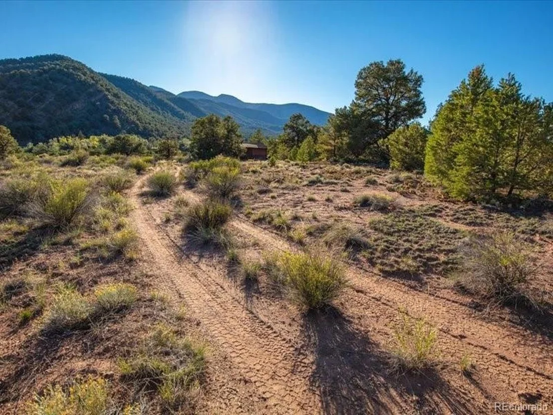 Photo of 1930 County Road 45