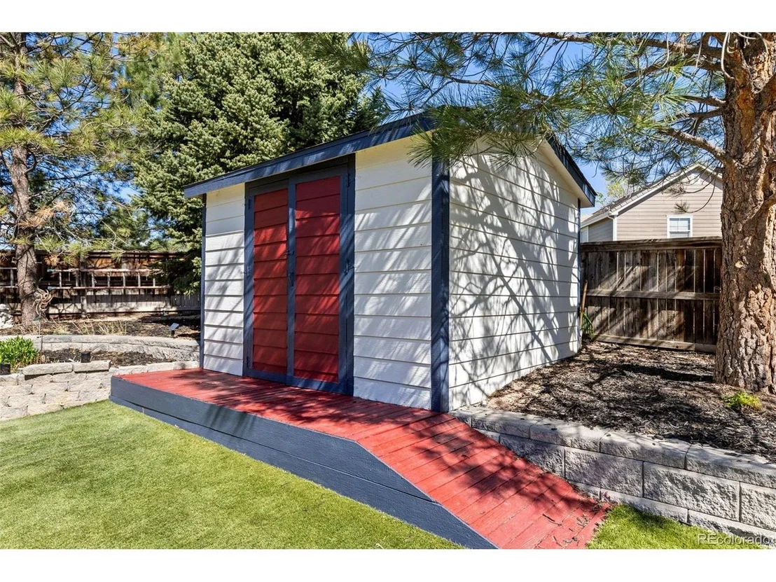 Photo of 9387 Branham Dr
