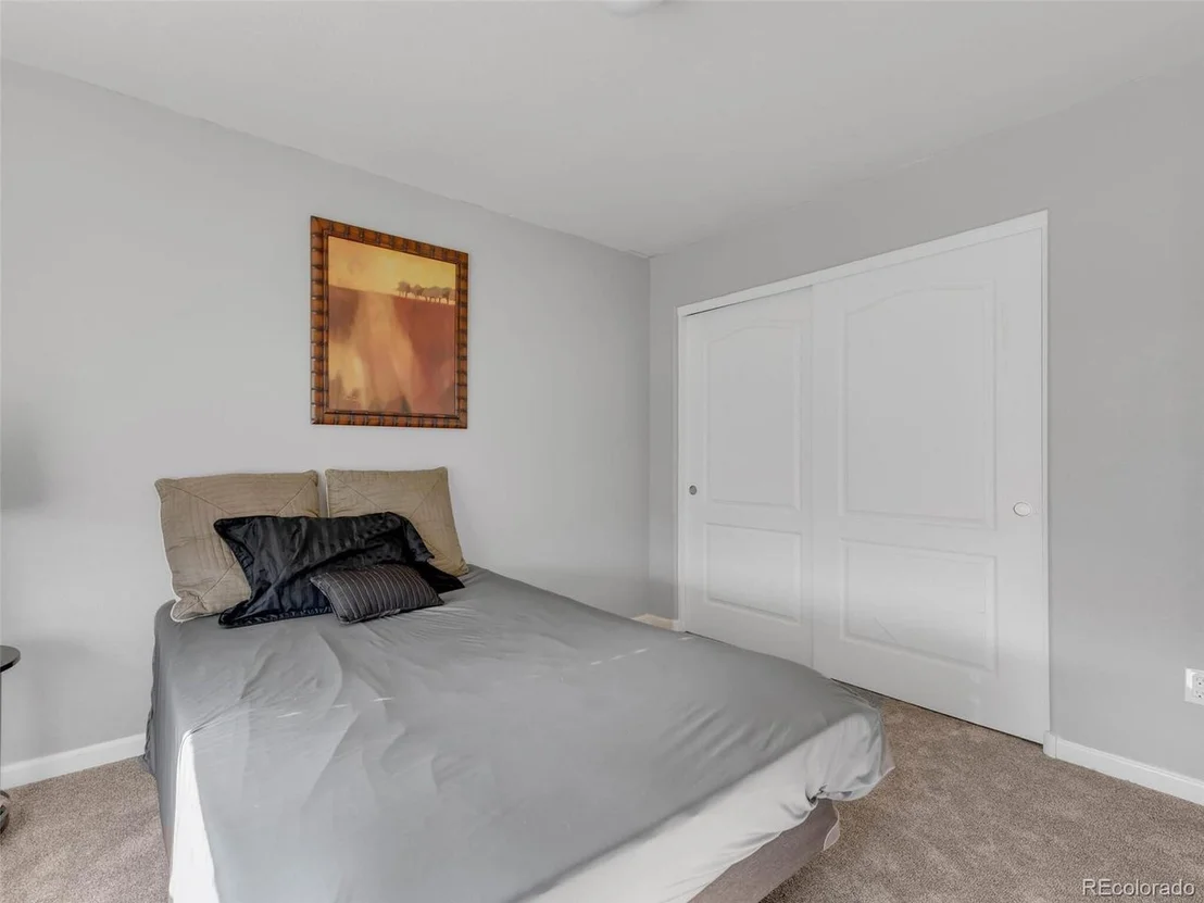 Photo of 5601 West View Cir