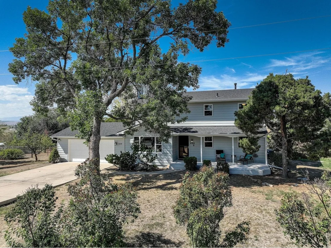Photo of 409 Bothun Rd