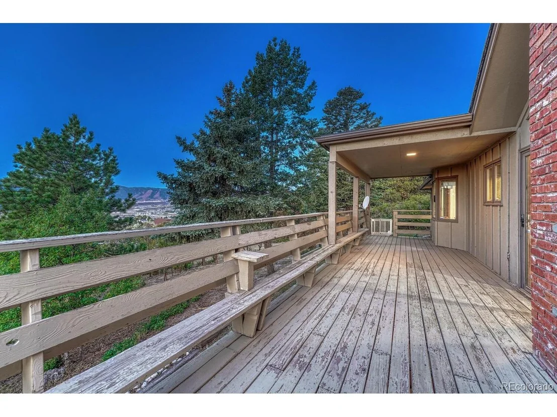 Photo of 345 Scrub Oak Way
