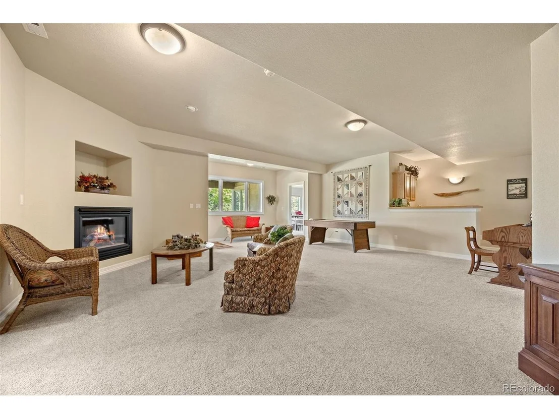 Photo of 17551 Colonial Park Dr