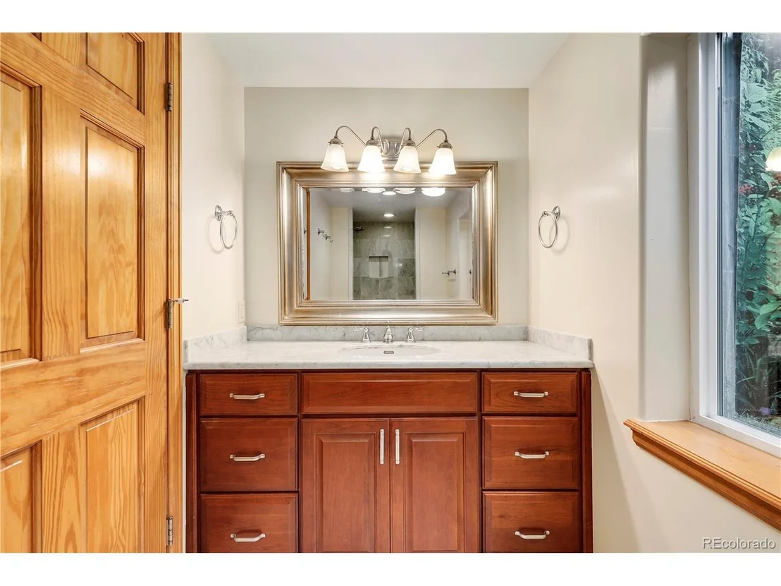 Photo of 9955 W 85th Pl