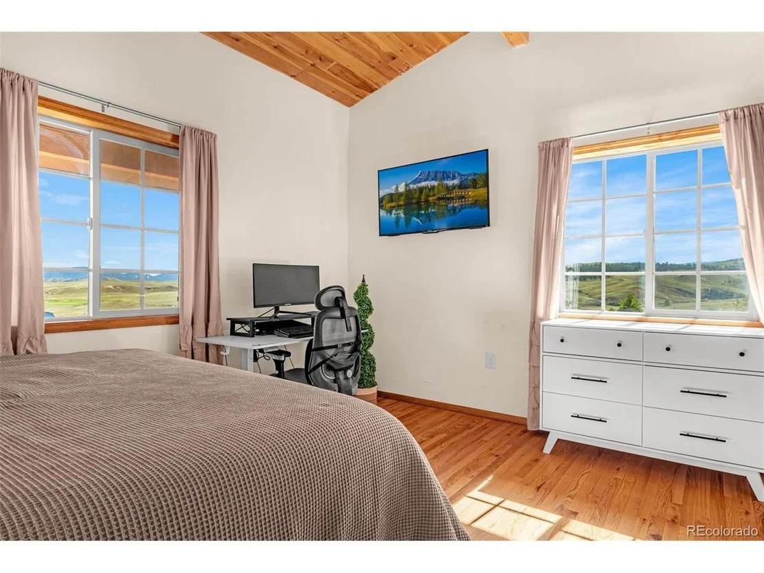 Photo of 8591 Black Beaver Rd