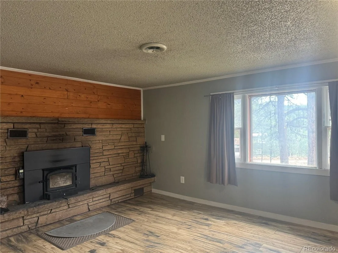 Photo of 63 Fitzsimmons Rd