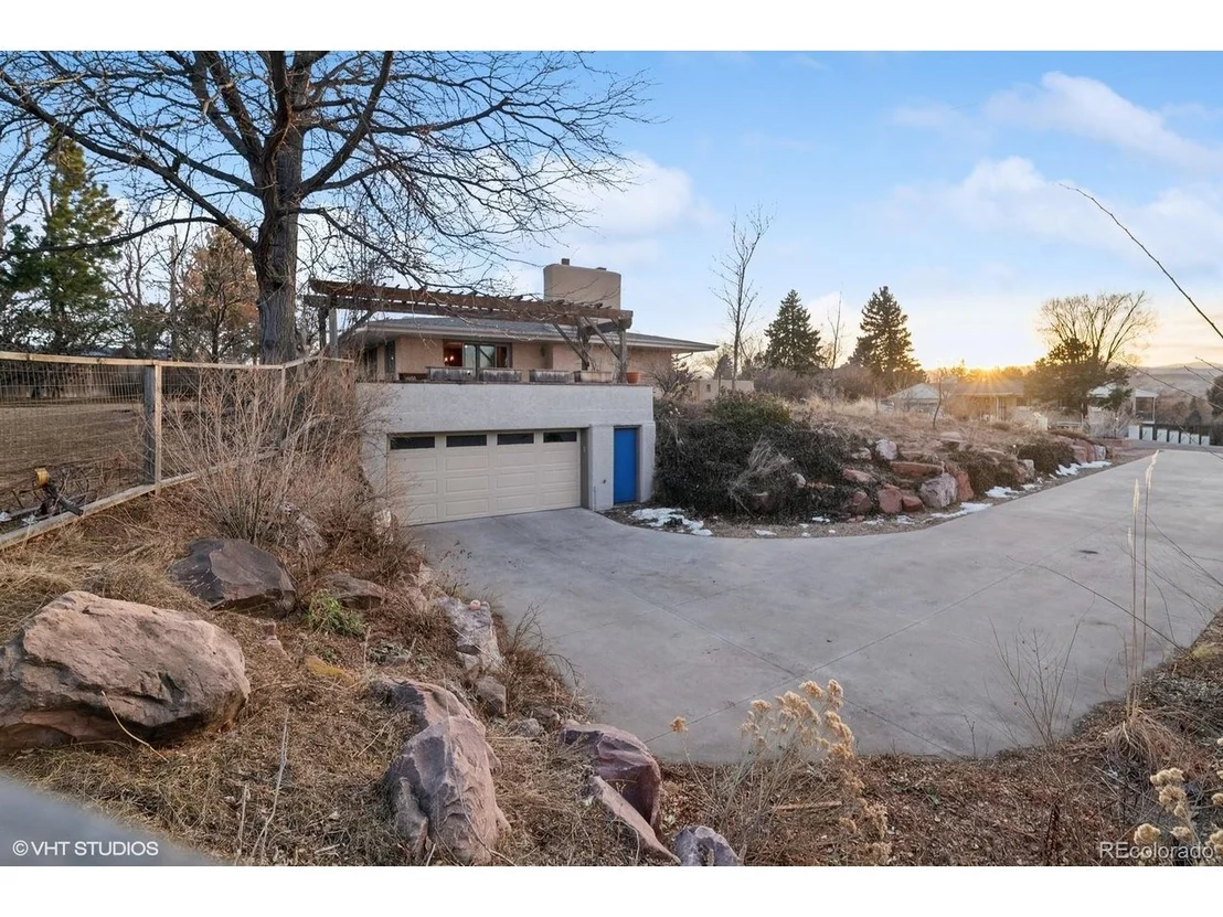 Photo of 38 Hillside Dr