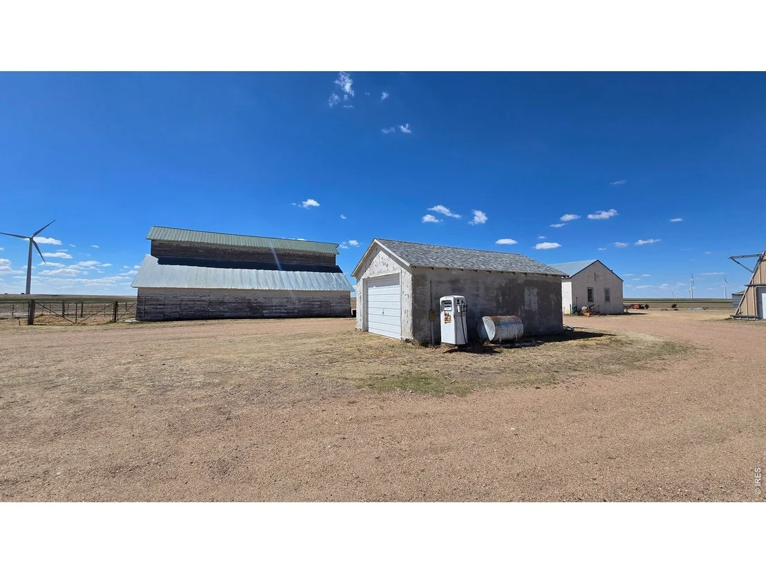 Photo of 37485 County Road 63