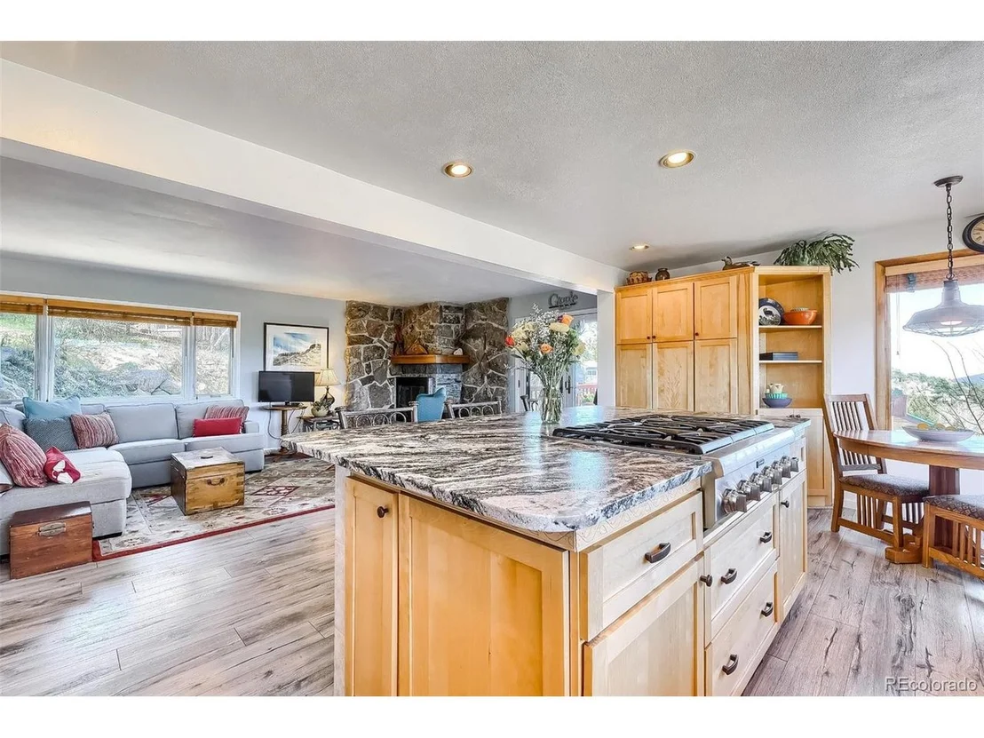 Photo of 30395 Roan Dr