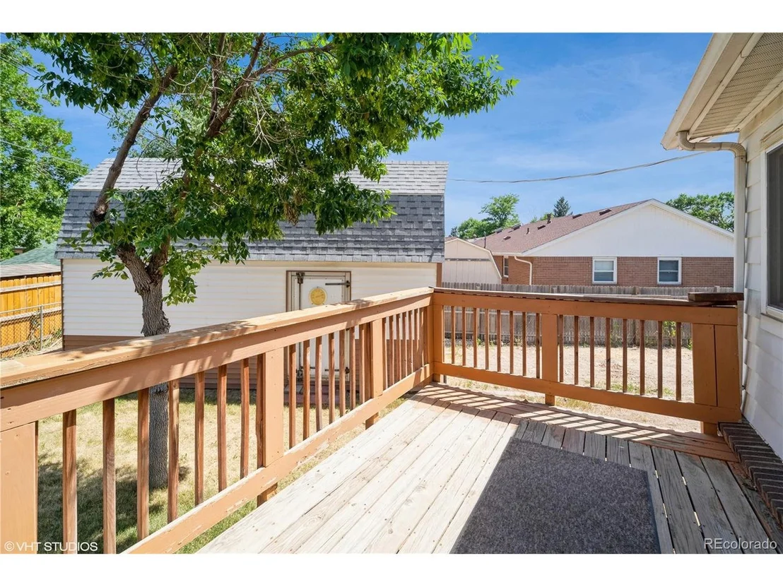 Photo of 360 Elm Ave