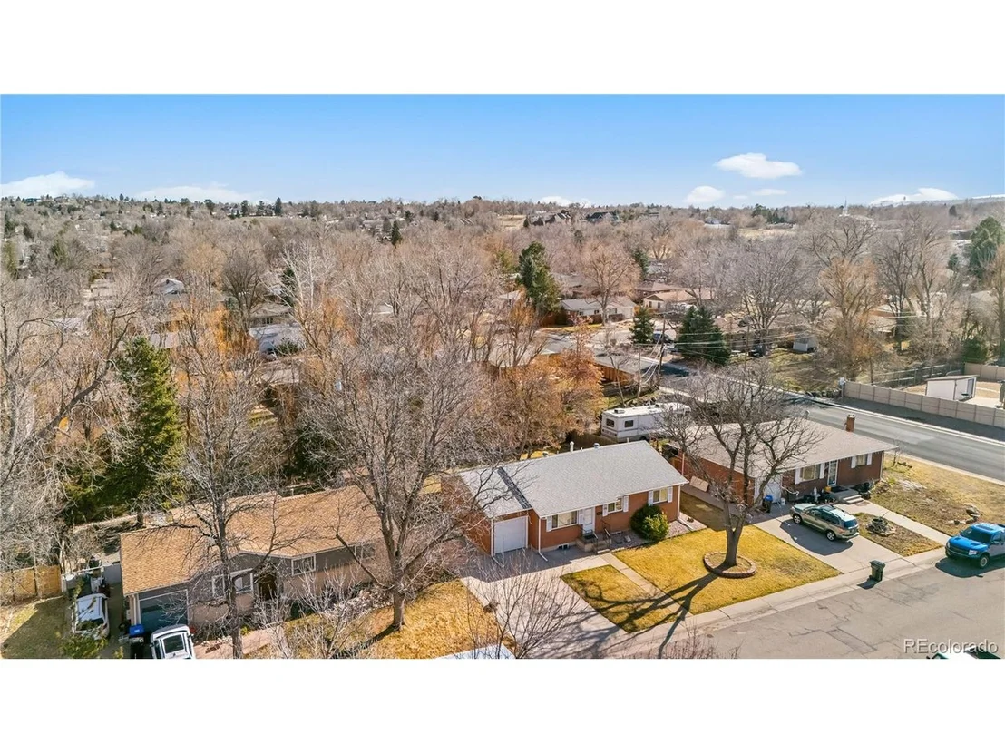 Photo of 6359 Brooks Dr