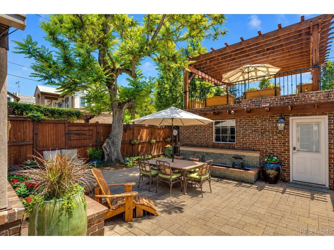Photo of 520 Colorado Blvd