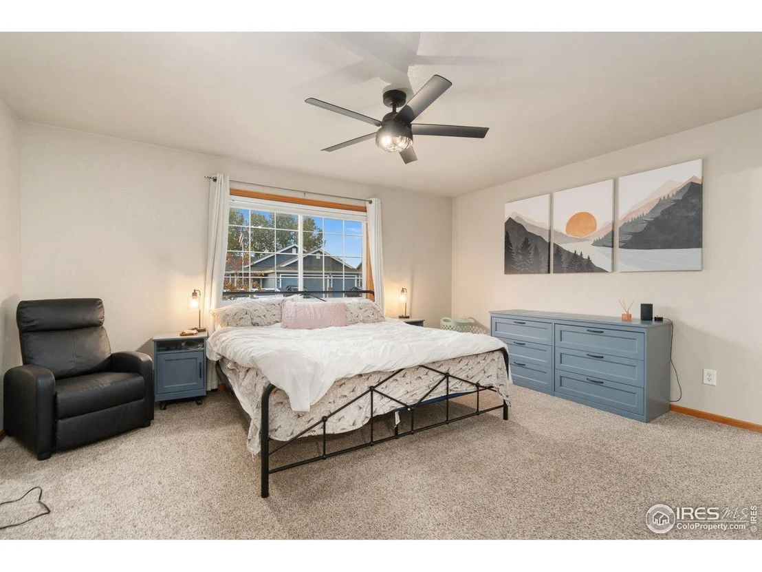 Photo of 305 Amber Dr