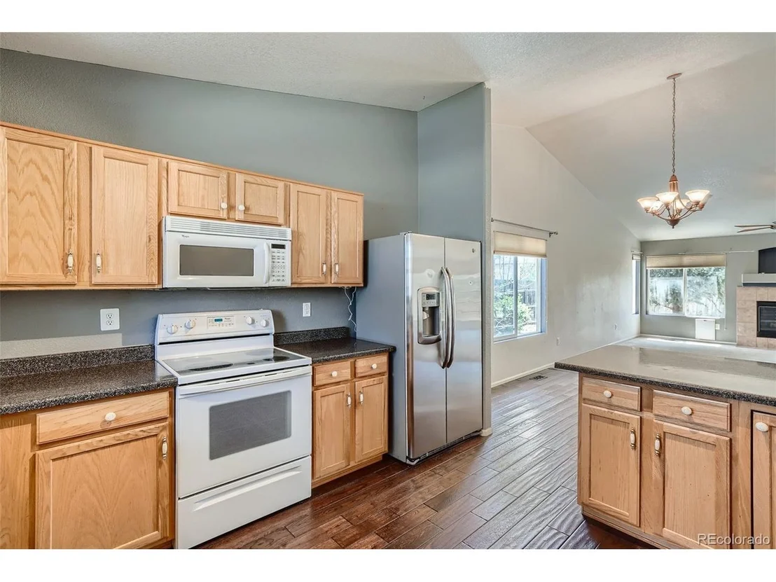 Photo of 5855 Canyon Cir