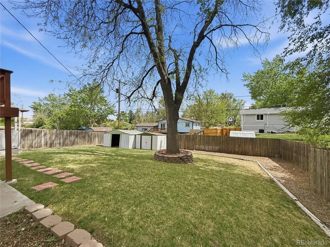 Photo of 6950 W 62nd Pl