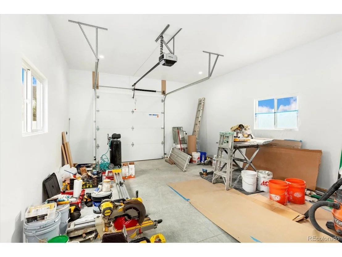 Photo of 140 Mesa View Ln