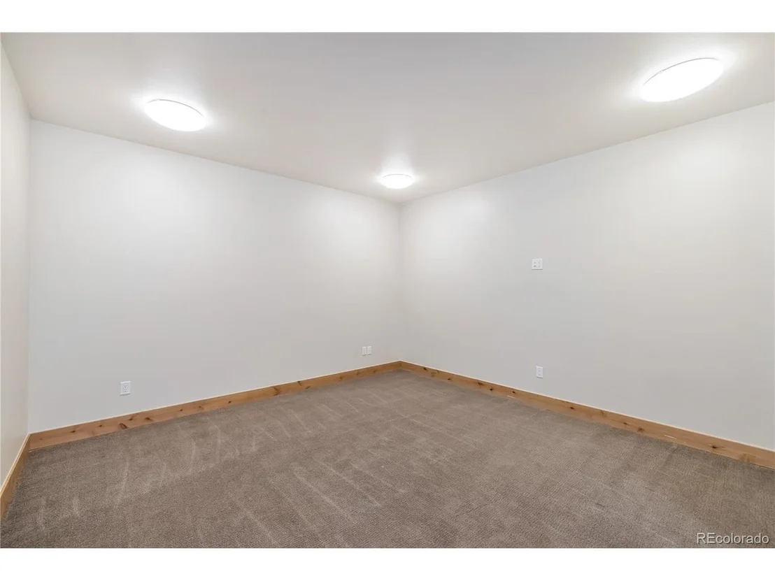 Photo of 148 Youngs Preserve Rd