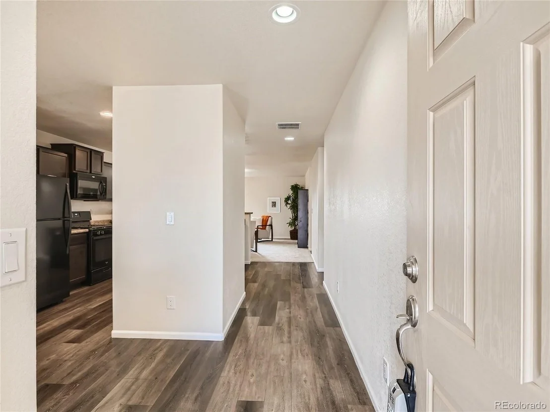 Photo of 47361 Lily Ave