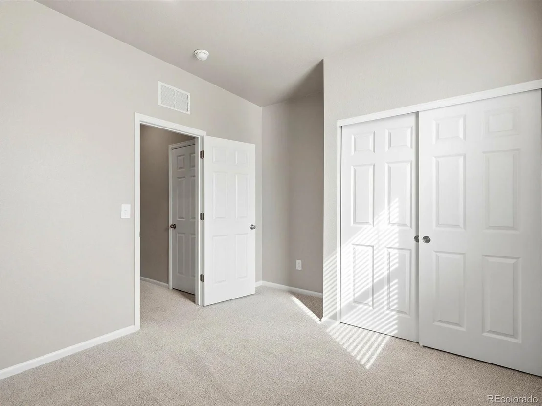 Photo of 504 97th Ave