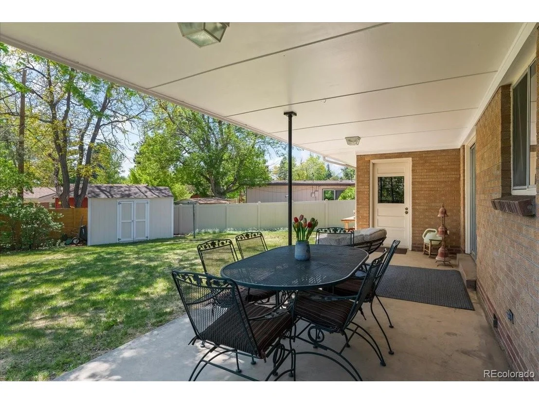 Photo of 40 Skyline Dr