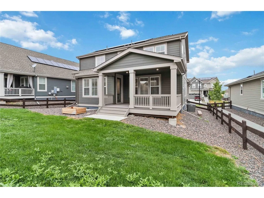 Photo of 790 Compass Dr