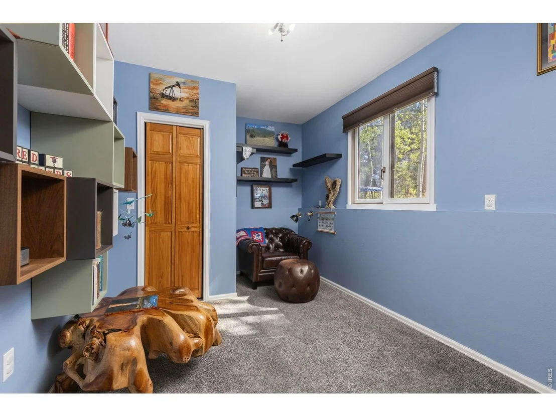 Photo of 428 Aspen Ln