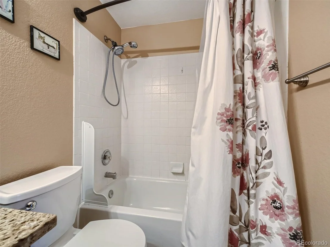 Photo of 11048 Blackwolf Ln