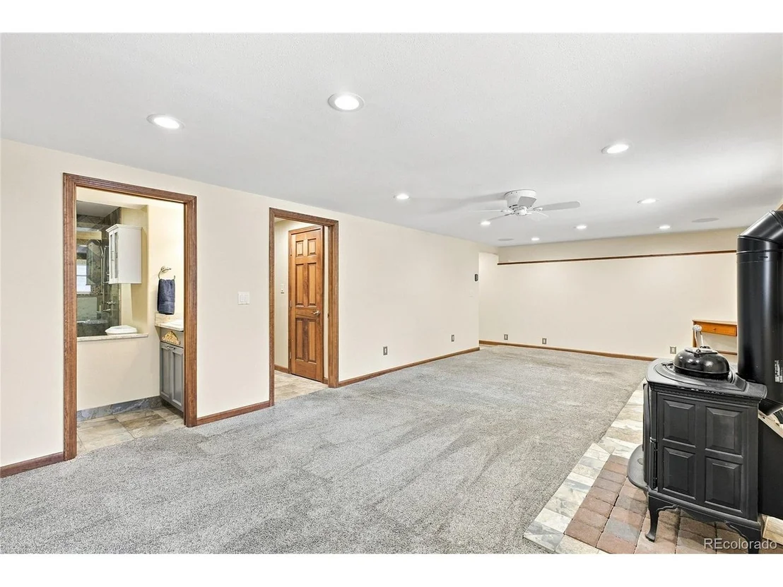 Photo of 34797 Forest Estates Rd