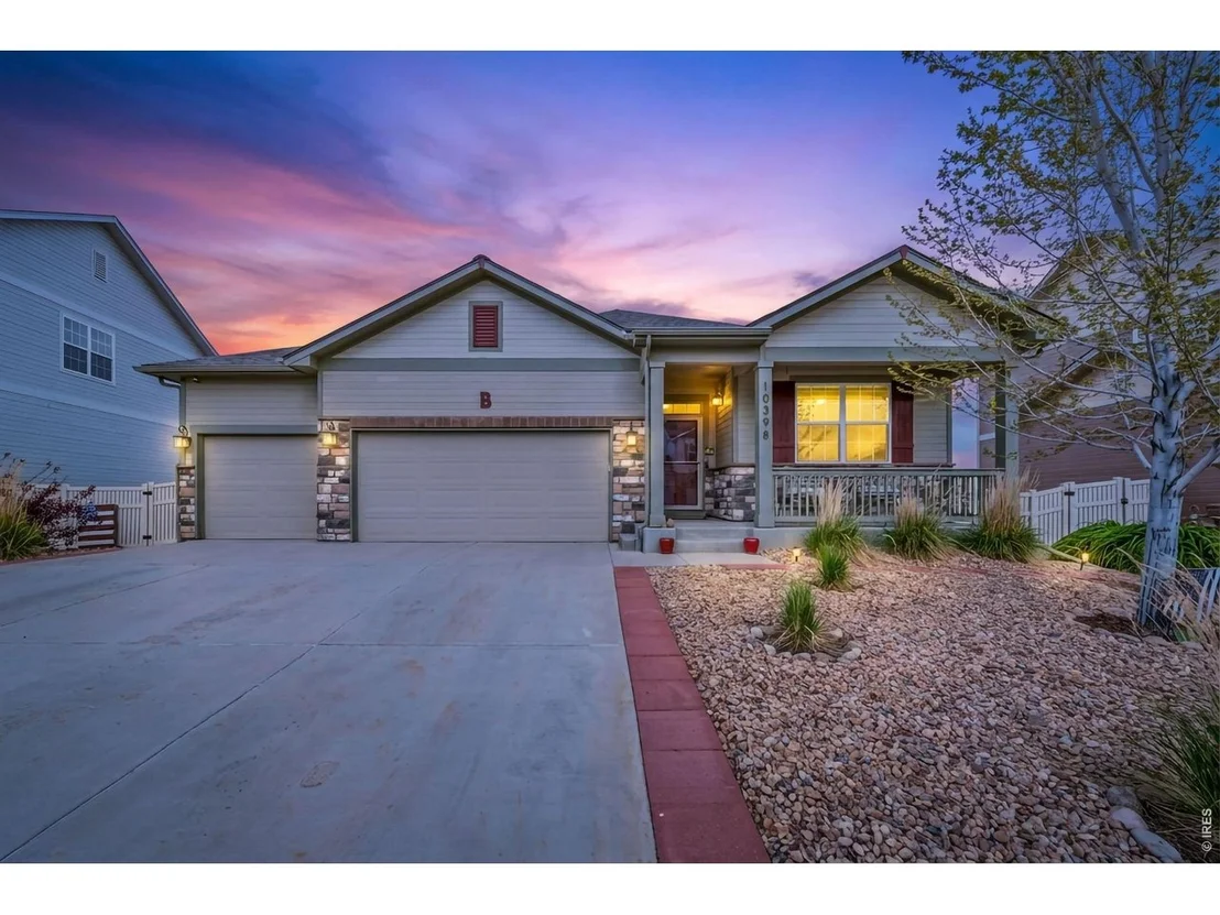 Photo of 10398 Stagecoach Ave