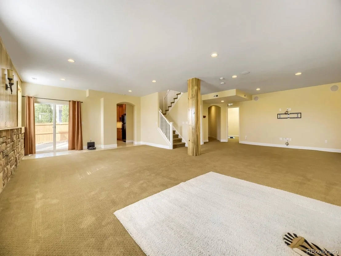 Photo of 15625 Carob Cir