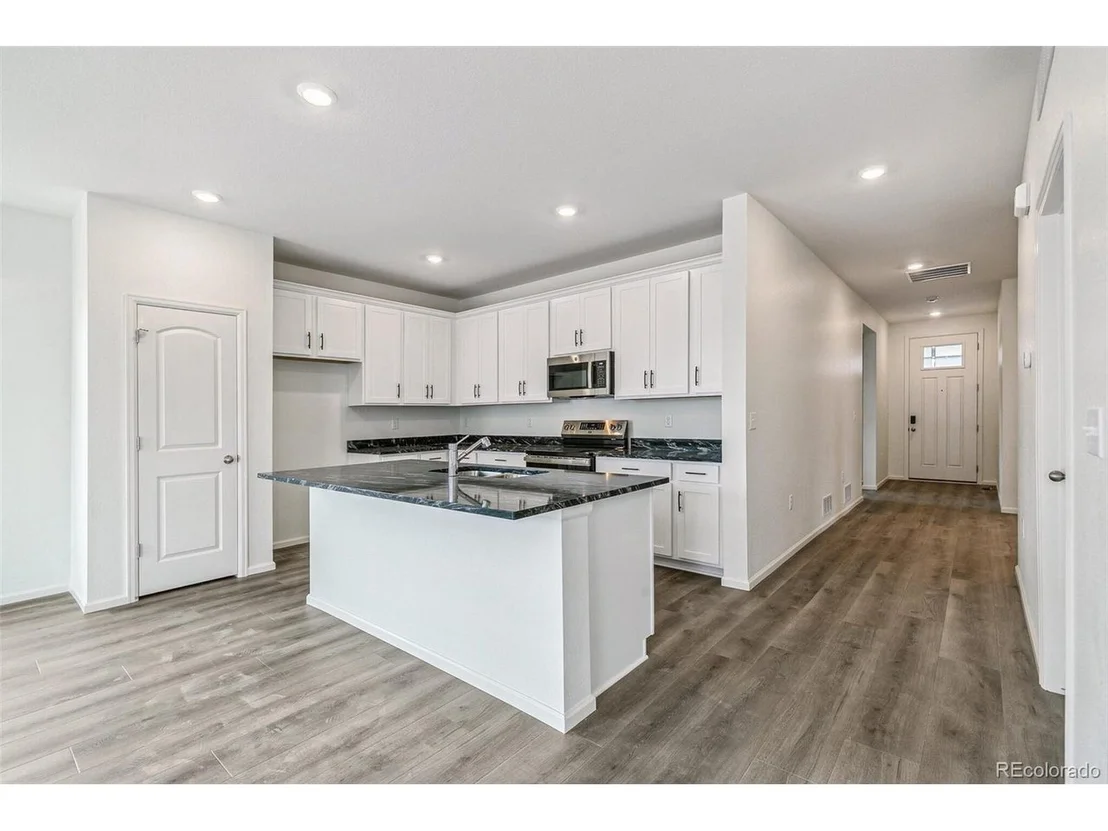 Photo of 1613 Bloom St