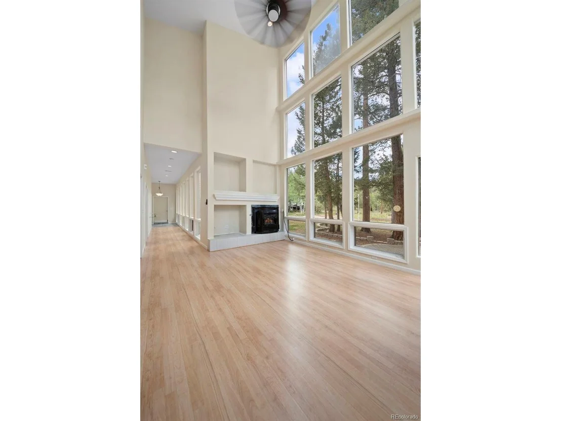 Photo of 72 Ridge Ln