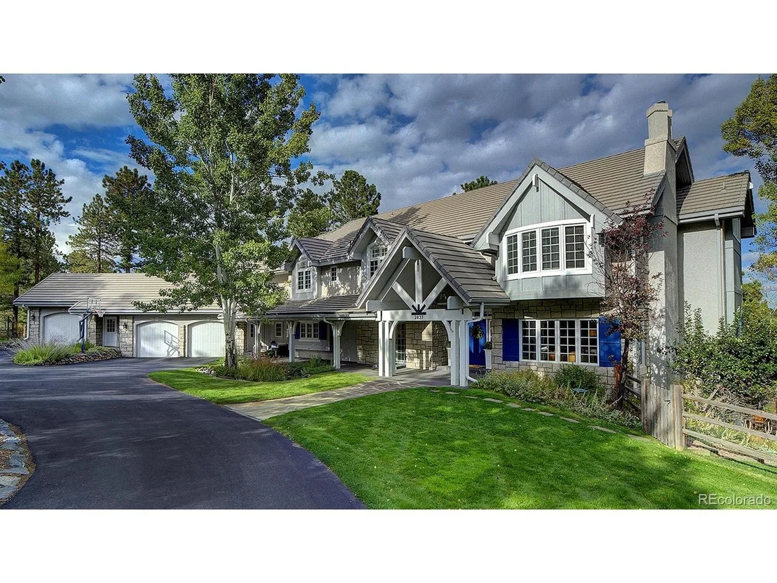 Photo of 2827 Keystone Dr