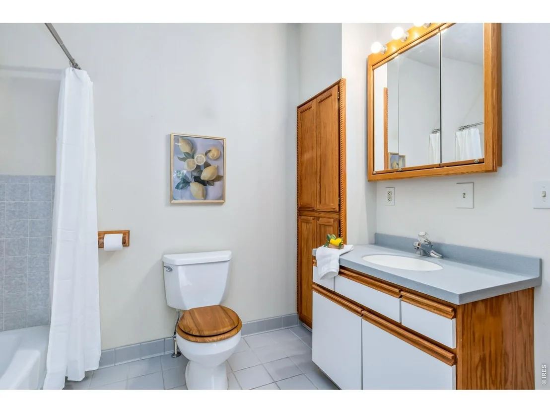 Photo of 400 Gait Cir