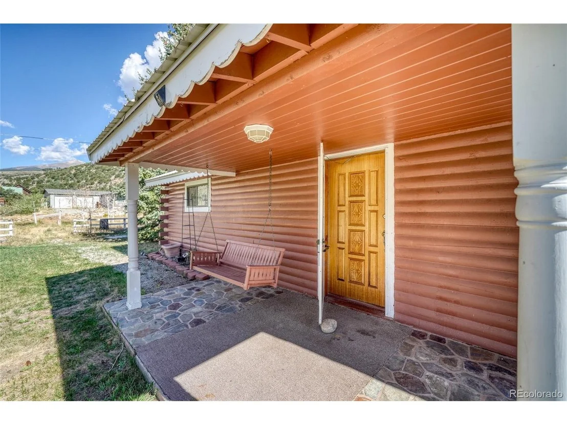 Photo of 17105 County Road 220