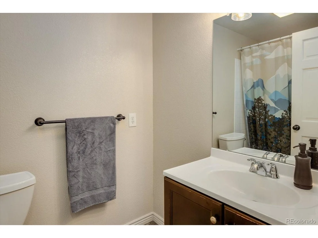 Photo of 11624 Flower Ln