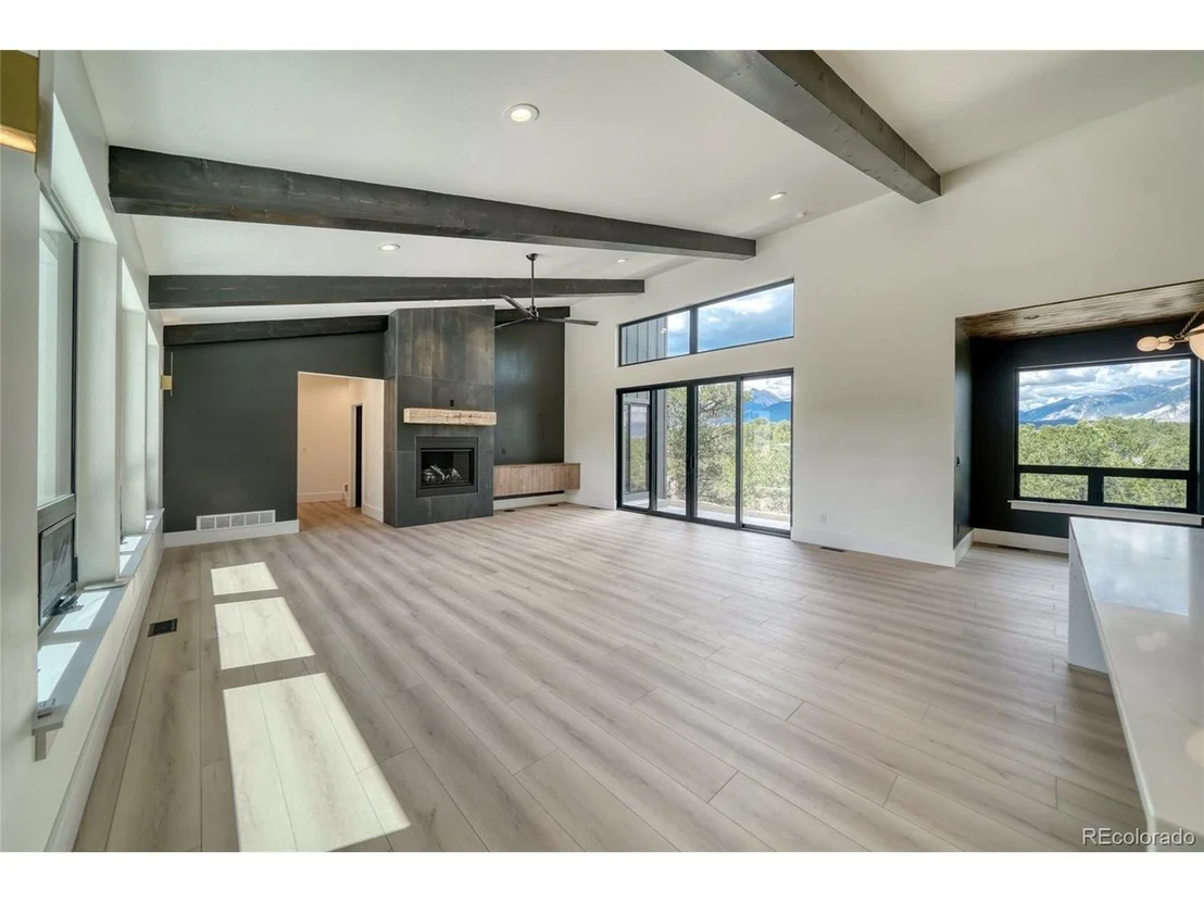 Photo of 10339 Outpost Ln