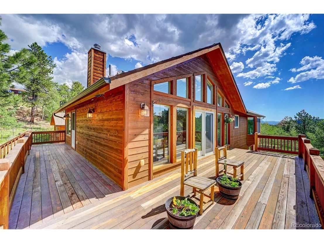 Photo of 111 Mount Evans Dr